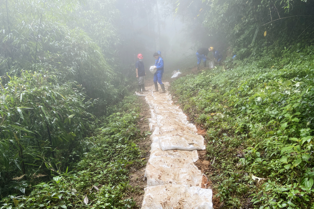 灑水河電站搶險2.jpg