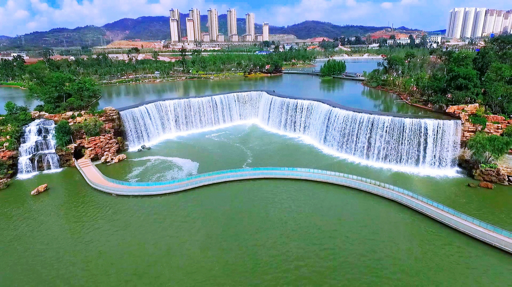 1630579870221097.jpg 工程出水口 昆明瀑布公園.jpg